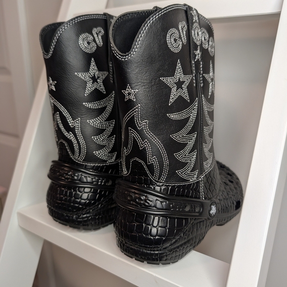 Limited Edition Crocs Cowboy Boots 2023 Rare M5/W7 Western - Picture 4 of 9